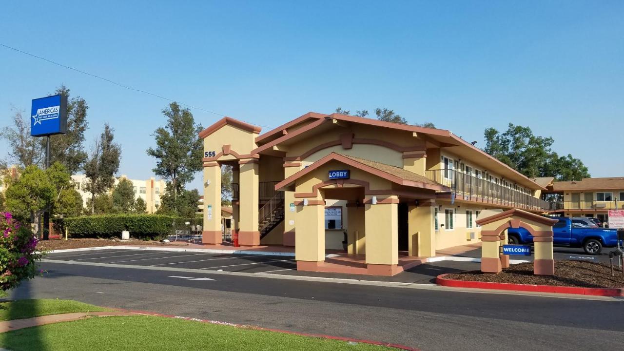 Americas Best Value Inn & Suites Escondido Ngoại thất bức ảnh